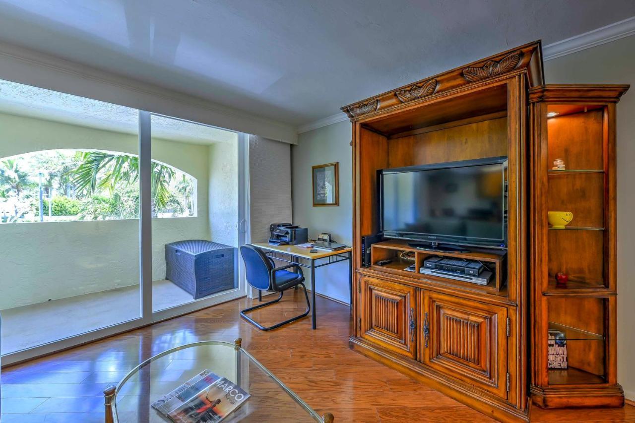 Marco Island Condo With Patio Steps To Beach Access Exterior foto